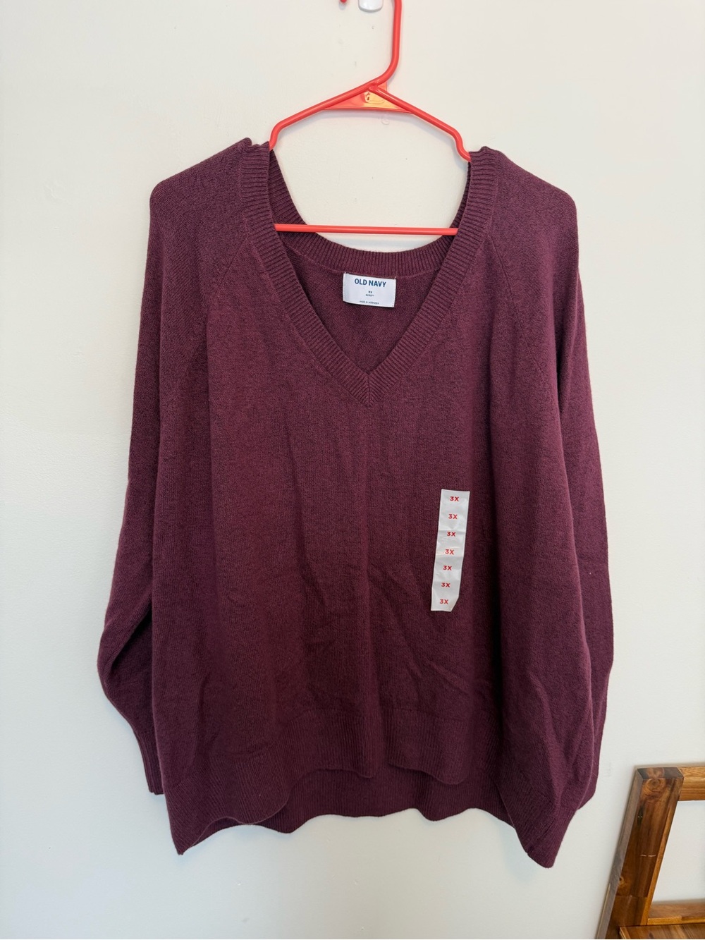 Old Navy vneck sweater NWT